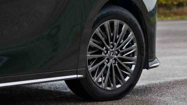 Lexus LM - alloy wheel detail