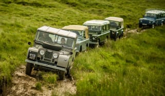 Land Rover Defender Islay off-road