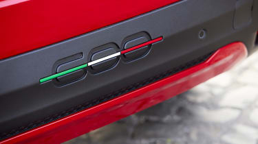 Fiat 600e - side badge