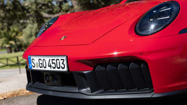 Porsche 911 Targa GTS - front detail