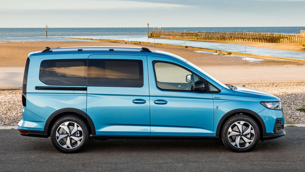 New Ford Grand Tourneo Connect 2022 (VW Caddy)