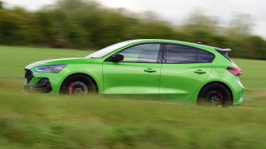 Ford Focus ST Track Pack - side action