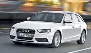 Audi A4 Avant front tracking