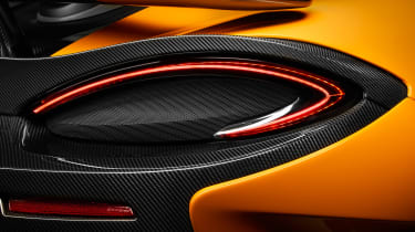 McLaren 600LT - rear light