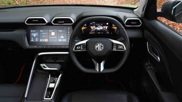 MG ZS - dashboard