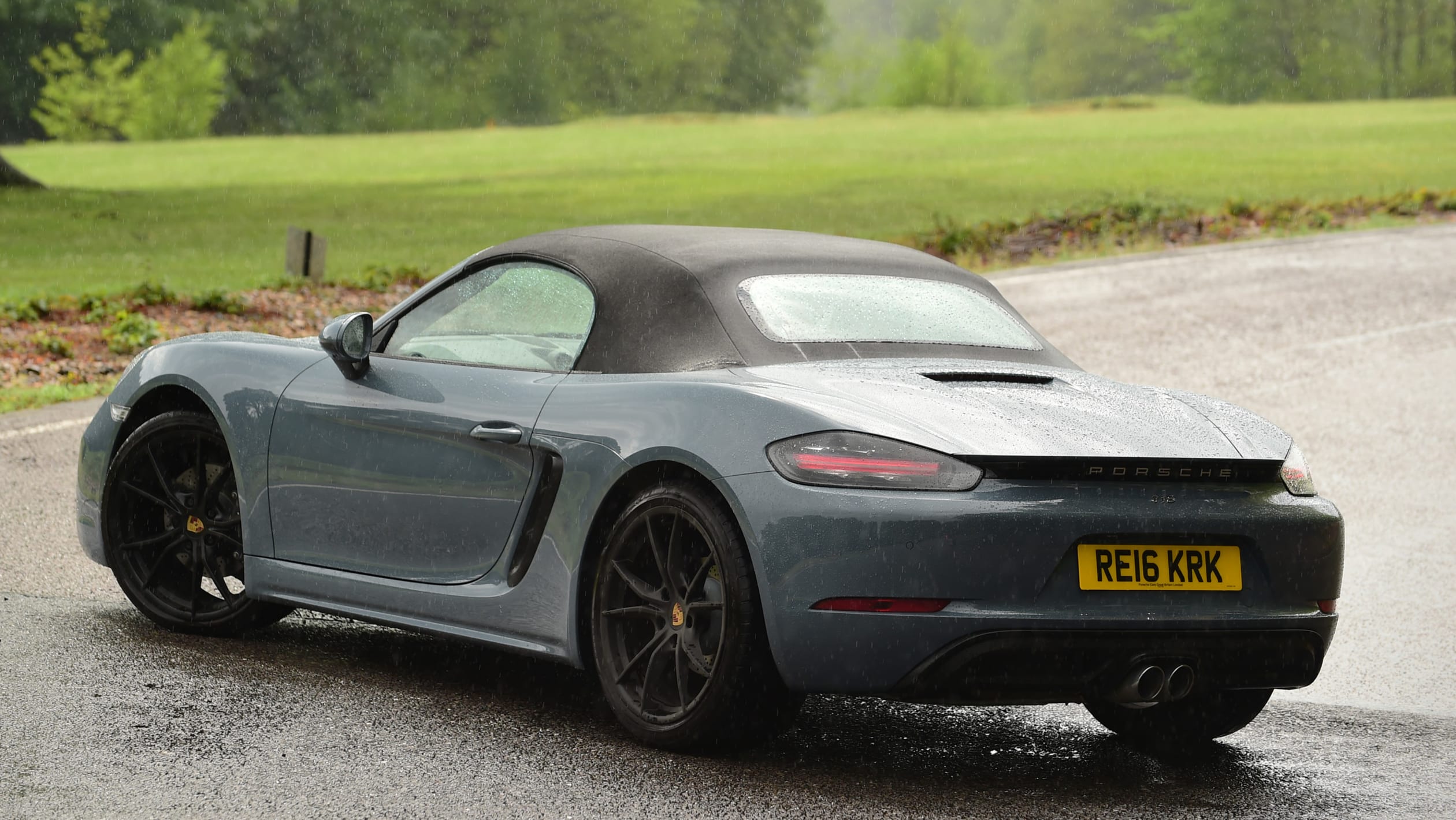 Audi Tts Vs Porsche 718 Boxster The Ultimate Showdown - 6tjp7ue