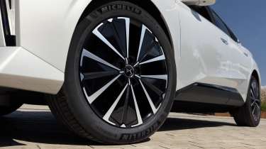 New DS No4 - alloy wheel