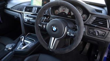 BMW M4 CS - interior
