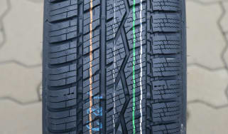 Best all-season tyre test - Toyo Celsius