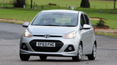 Hyundai i10 UK 2014 front action