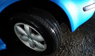 Nearly 9,000 motorists convicted for tyre neglect in 2012