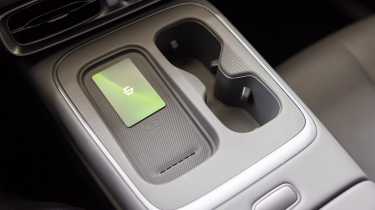 Leapmotor B05 - centre console