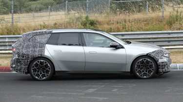 BMW i3 Touring spy shots - side profile