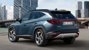 Hyundai%20Tucson%20SUV-2.jpg