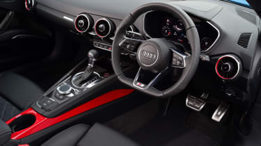 Audi TTS - dash
