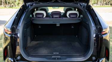 Mazda CX-6e - boot