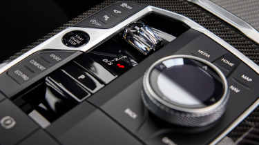 BMW 3 Series Facelift buttons