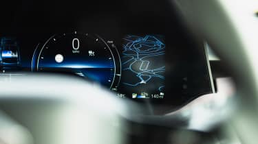 Suzuki e Vitara Motion - dials