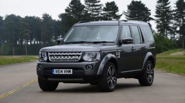 Used Land Rover Discovery 4 - front static