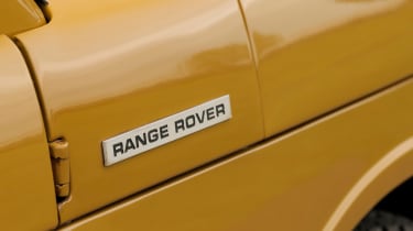 Range Rover Mk1 – bonnet badge