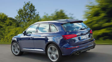 New-Audi-Q5-rear