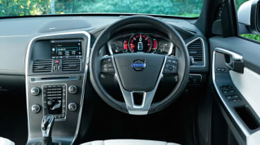 Volvo XC60 Mk1 SUV - interior