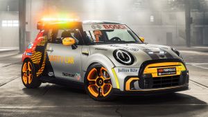 MINI Electric Pacesetter - side/front