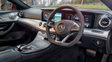 Mercedes E 400 d  Coupe - interior