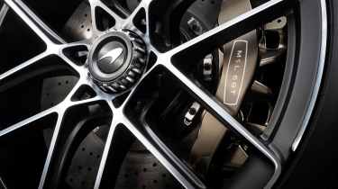 McLaren M6GT Concept - wheel
