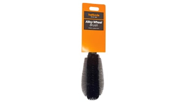 Best wheel brushes 2026 - Halfords Alloy brush