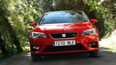 SEAT Leon 2.0 TDI FR front action