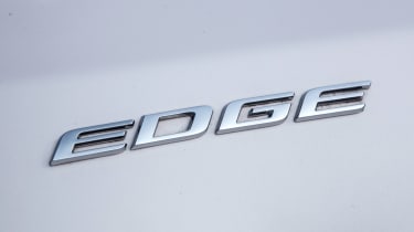 Ford Edge - Edge badge