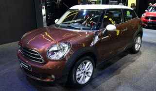 MINI Paceman front
