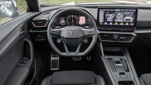 Cupra Formentor e-Hybrid - dash