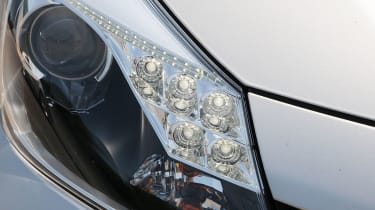 Toyota Yaris frontlight