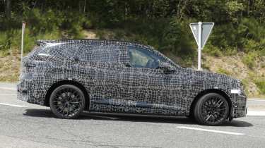 New BMW iX5 M - side