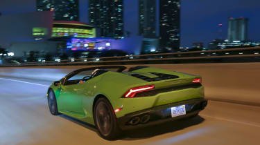 Lamborghini Huracan Spyder - rear