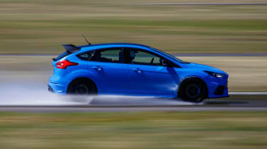 Ford Focus RS Edition - side
