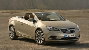 Vauxhall-Cascada-2014-static