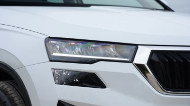 Skoda Karoq facelift - front light