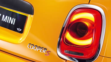 MINI Cooper 2014 badge