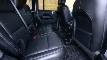 Used Jeep Wrangler Mk4 - rear seats