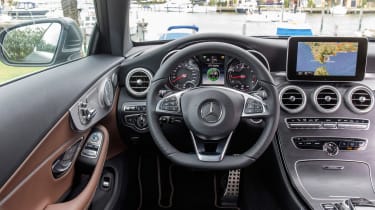 Mercedes C300 Coupe - dash