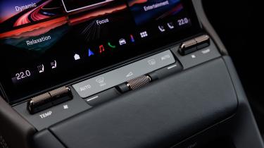 Porsche Cayenne Electric - interior detail