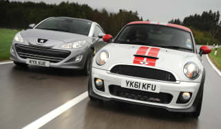 MINI Coupe vs Peugeot RCZ