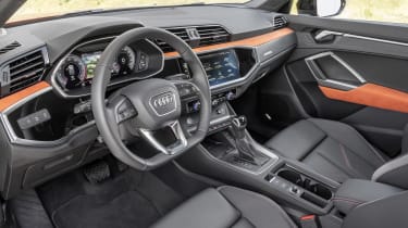 Audi Q3 - cabin