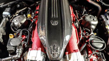 Maserati Levante Trofeo engine