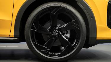 2025 Volkswagen T-Roc studio - wheel