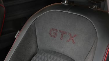Volkswagen ID. Buzz GTX - seat detail