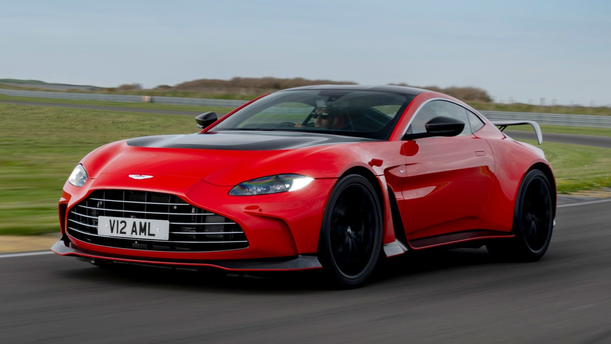 Aston Martin V12 Vantage